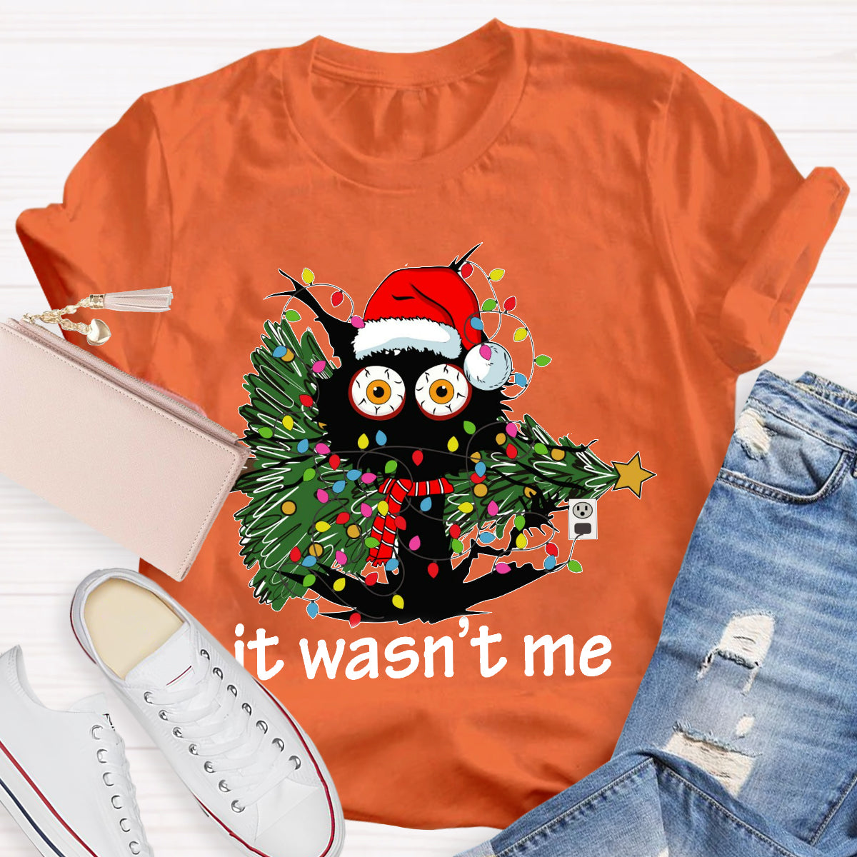 It Wasn't Me Christmas Teacher T-Shirt