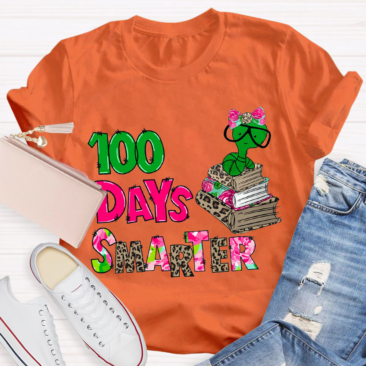 100 Days Smarter Caterpillar Wearing Glasses Teacher T-Shirt