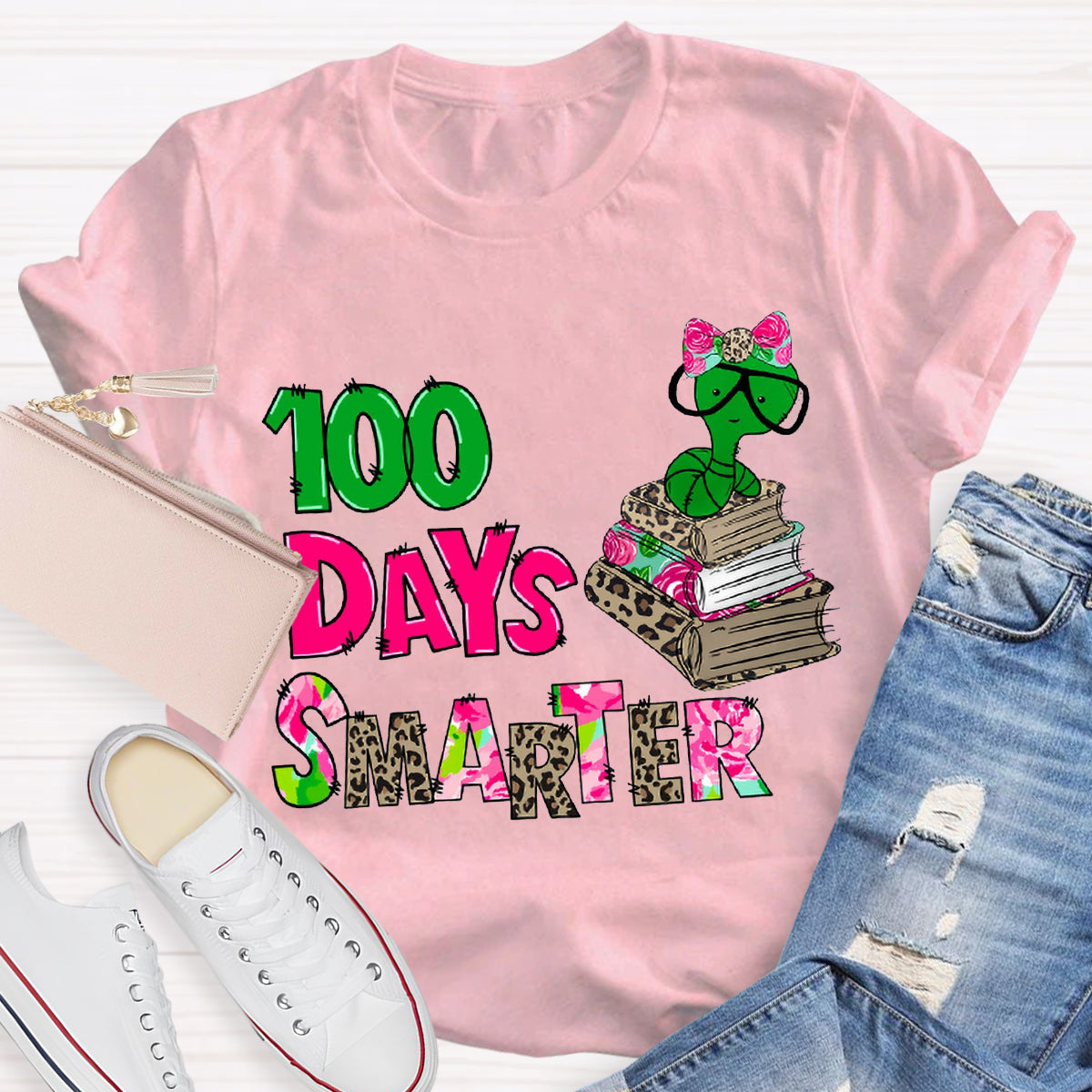 100 Days Smarter Caterpillar Wearing Glasses Teacher T-Shirt