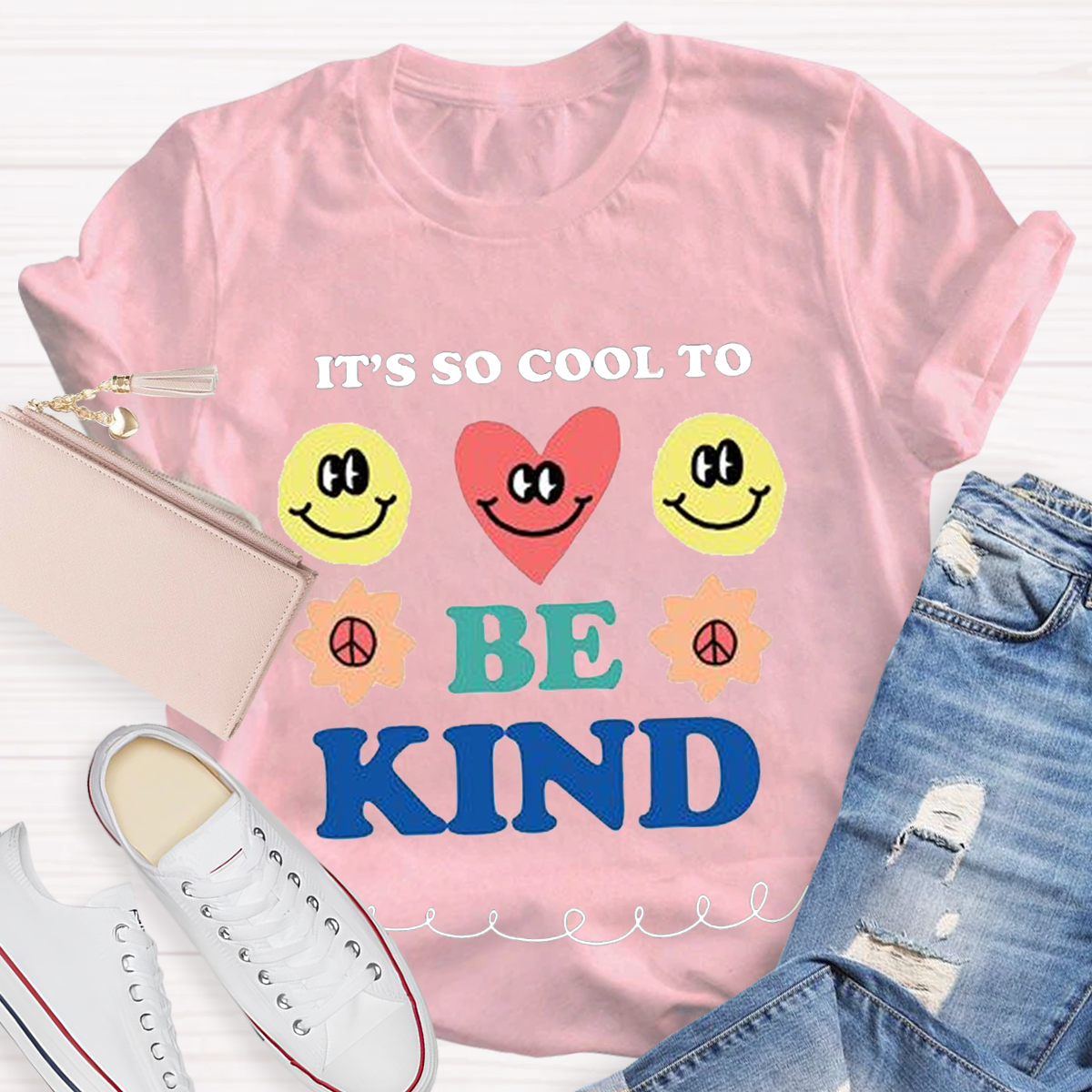 It‘s So Good To Be Kind Teacher T-Shirt