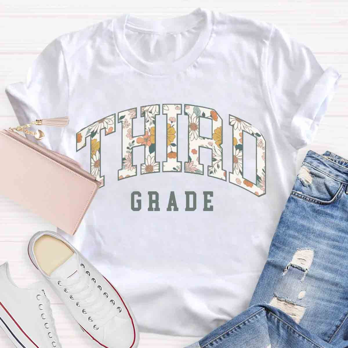 Personalized Grade Retro Flowers Prints T-Shirt