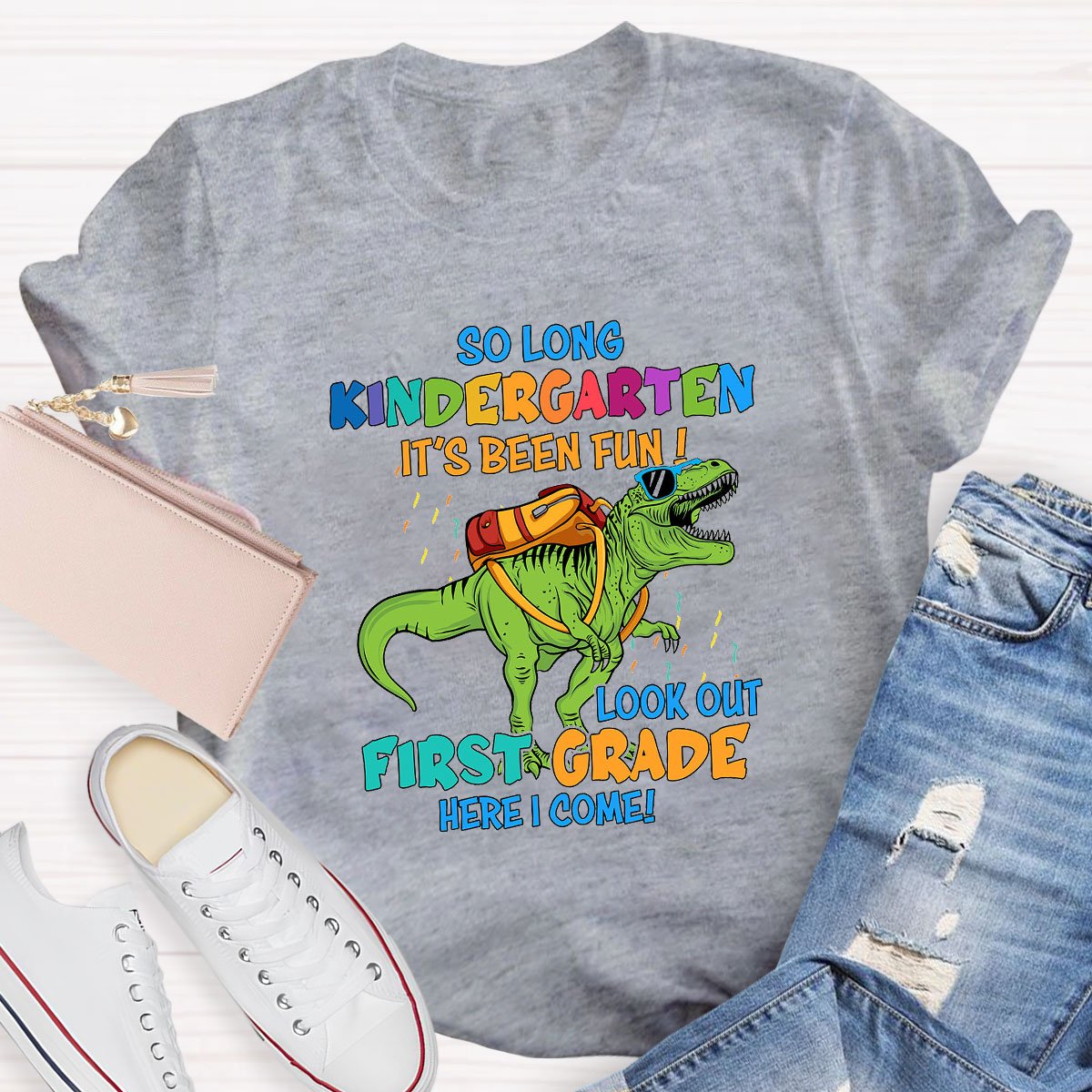 Personalized Grade Dinosaur Carrying A Schoolbag T-Shirt