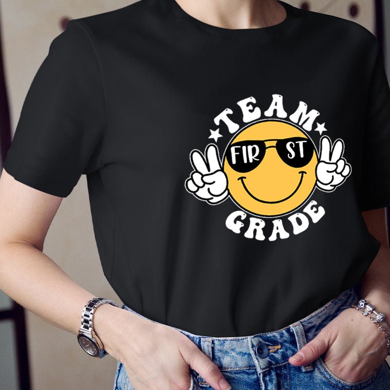 Personalized Grade Handsome Smiling Face Teacher T-Shirt