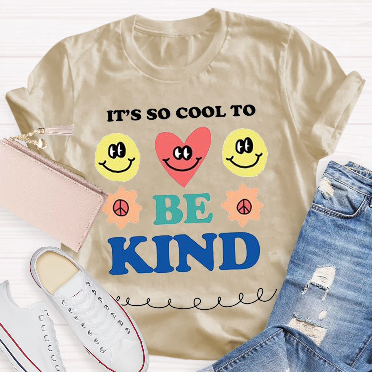 It‘s So Good To Be Kind Teacher T-Shirt