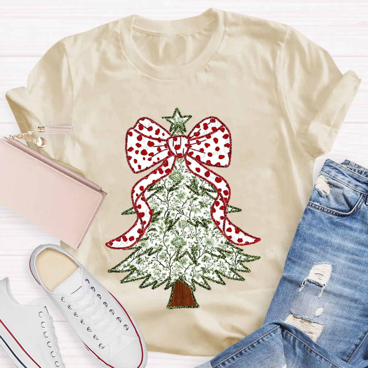 Red and Green Grandmillennial Coquette Gold Glitter Christmas Tree Teacher T-Shirt