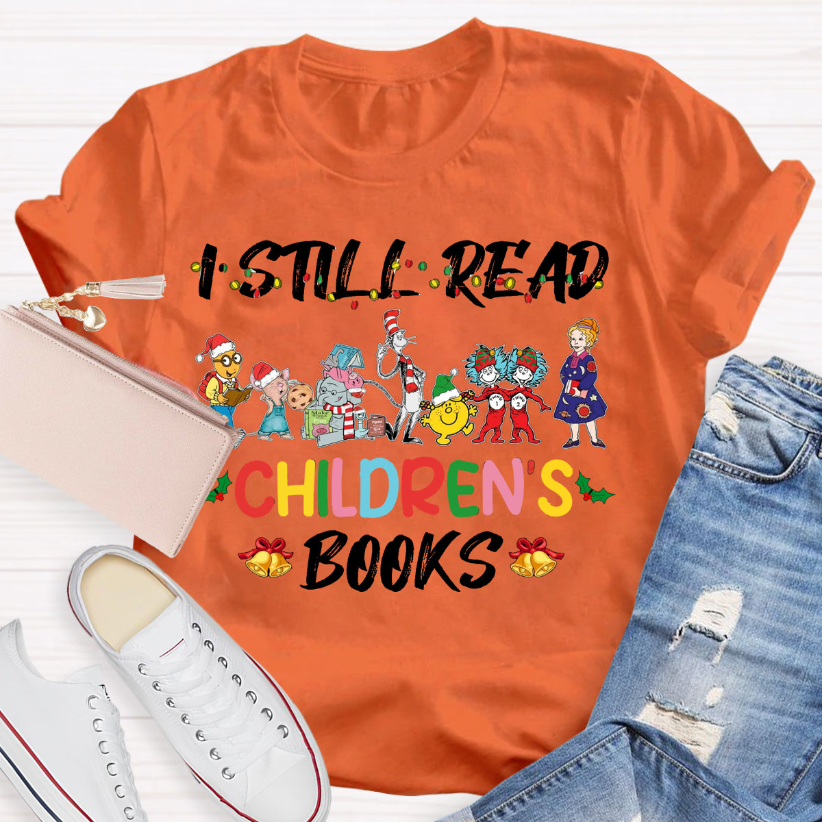 I Still Read Children Books Christmas Light  T-Shirt