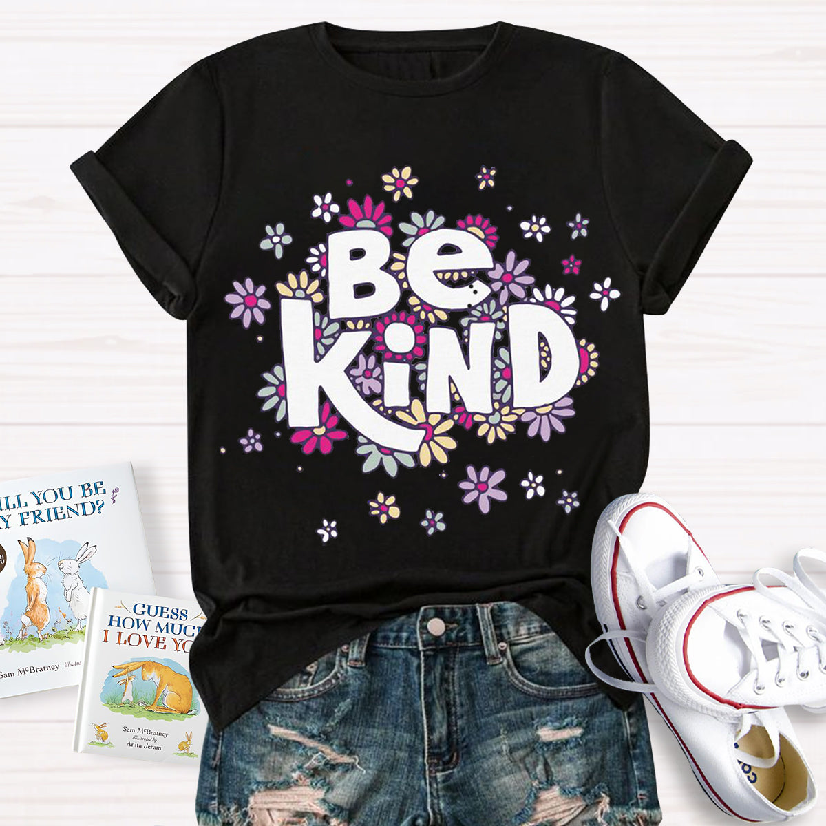Cute Flower Be Kind Teacher T-Shirt