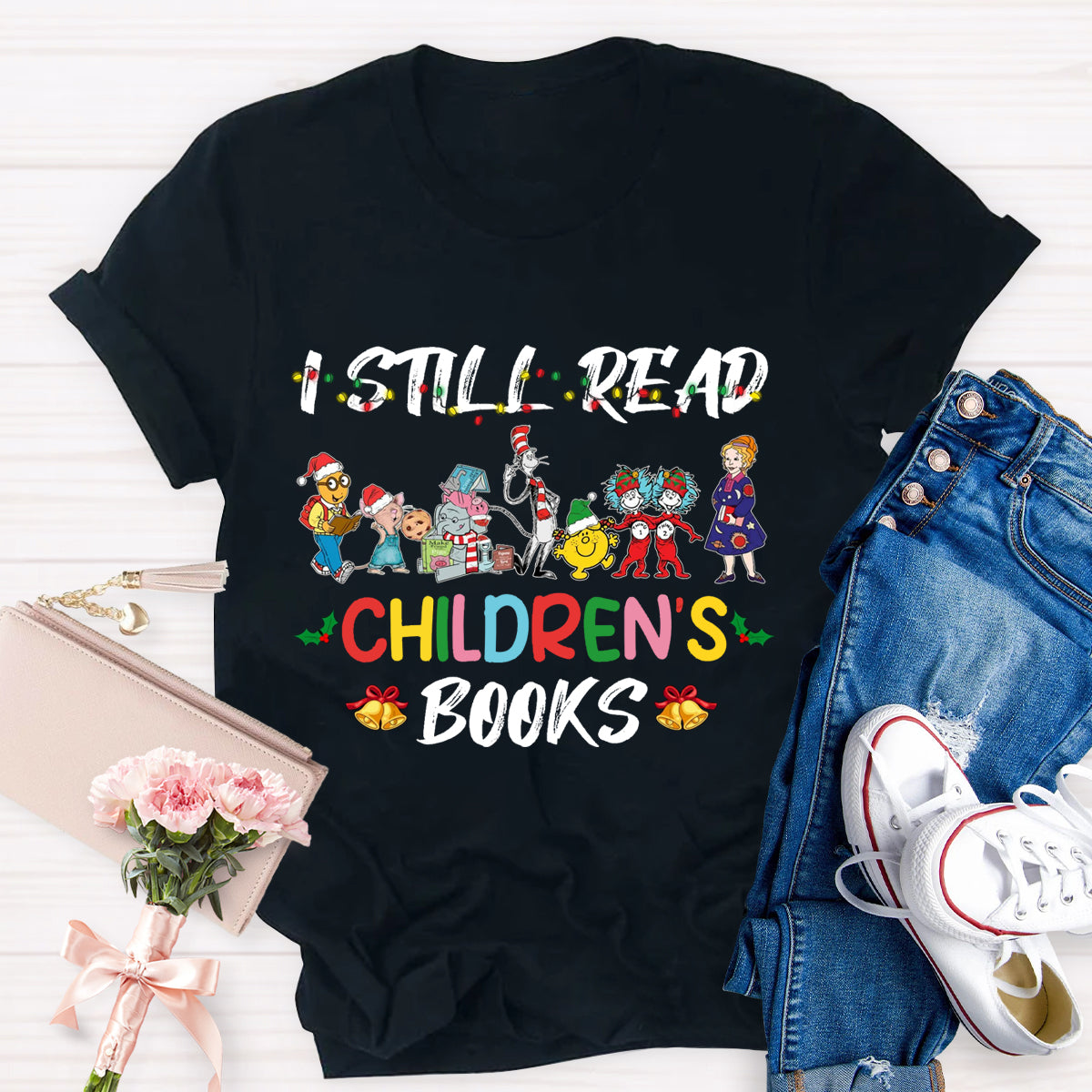 I Still Read Children Books Christmas Light  T-Shirt