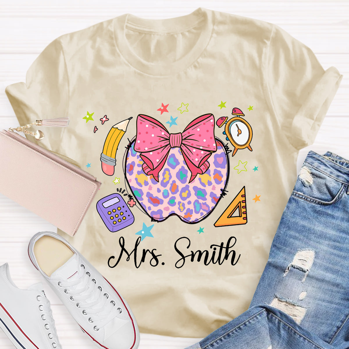 Personalized Name Leopard Apple Teacher T-Shirt