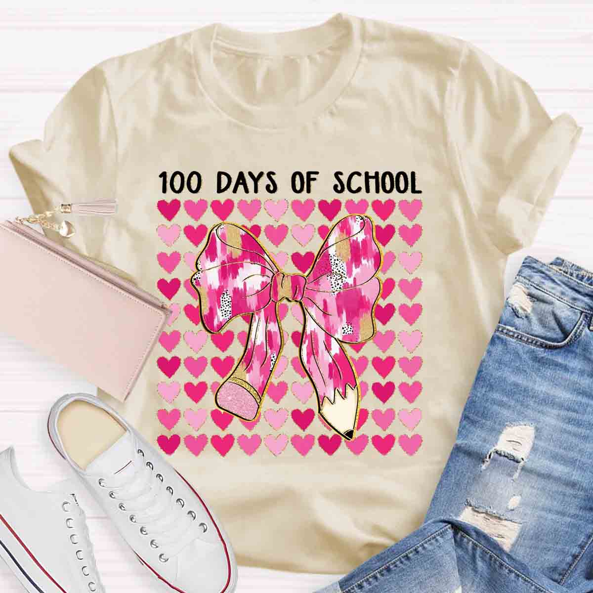 100 Days Of School Pink Heart Bow Teacher T-Shirt