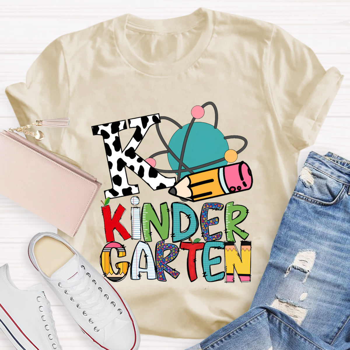 Personalized Grade Teacher Leopard Pencil Design T-Shirt