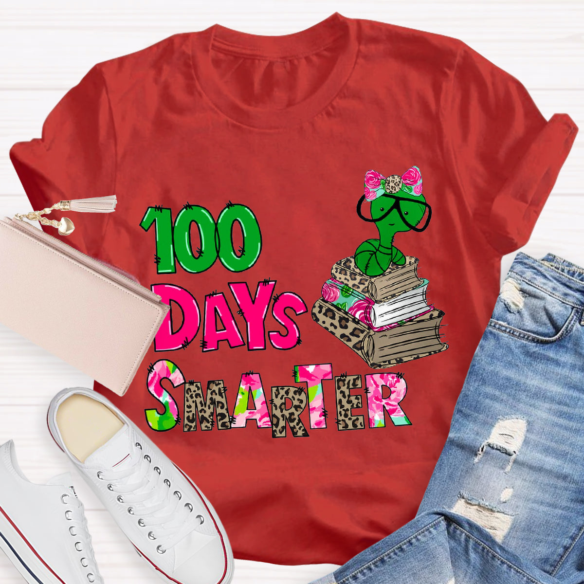 100 Days Smarter Caterpillar Wearing Glasses Teacher T-Shirt